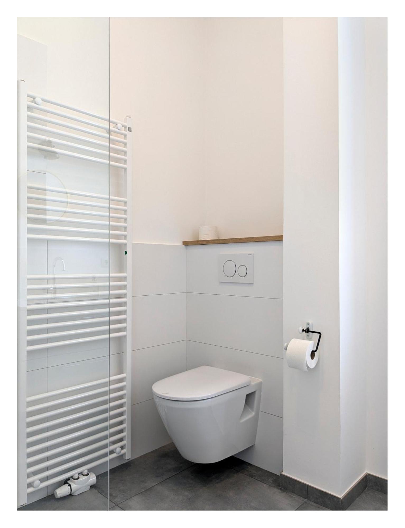 ハノーファー2 Zi Whg Zentral, Altbau, Renoviert 4Pアパートメント エクステリア 写真